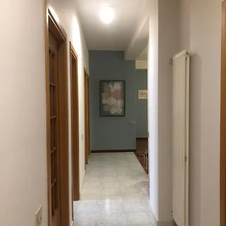 Apartment Frankie's House Riposto