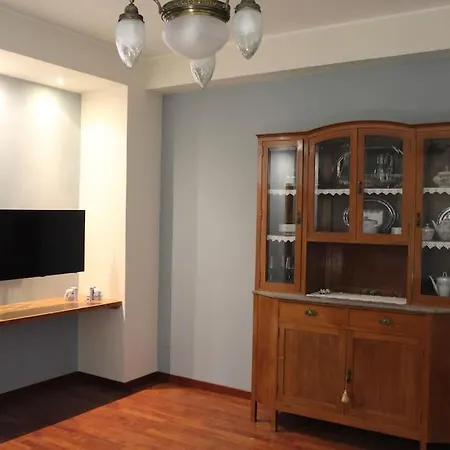 Frankie's House Apartment *